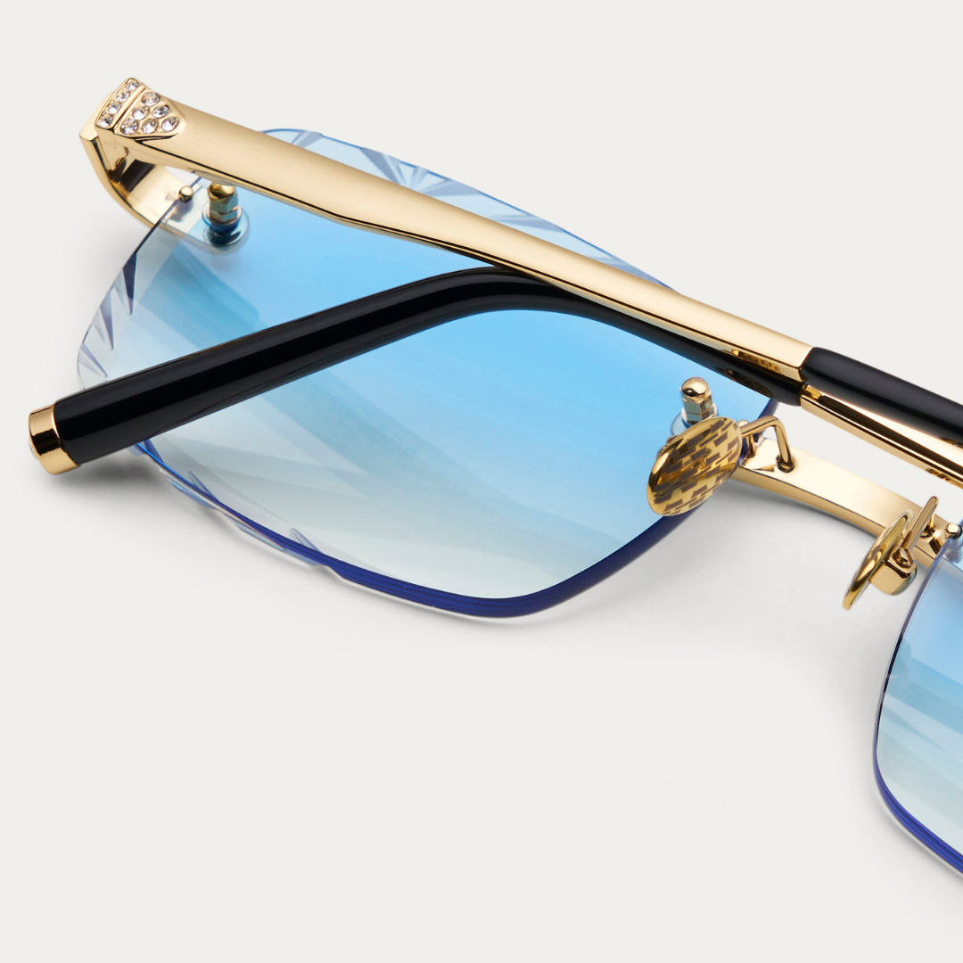 ICED BLUE TINT SIGNATURE GEM CUT