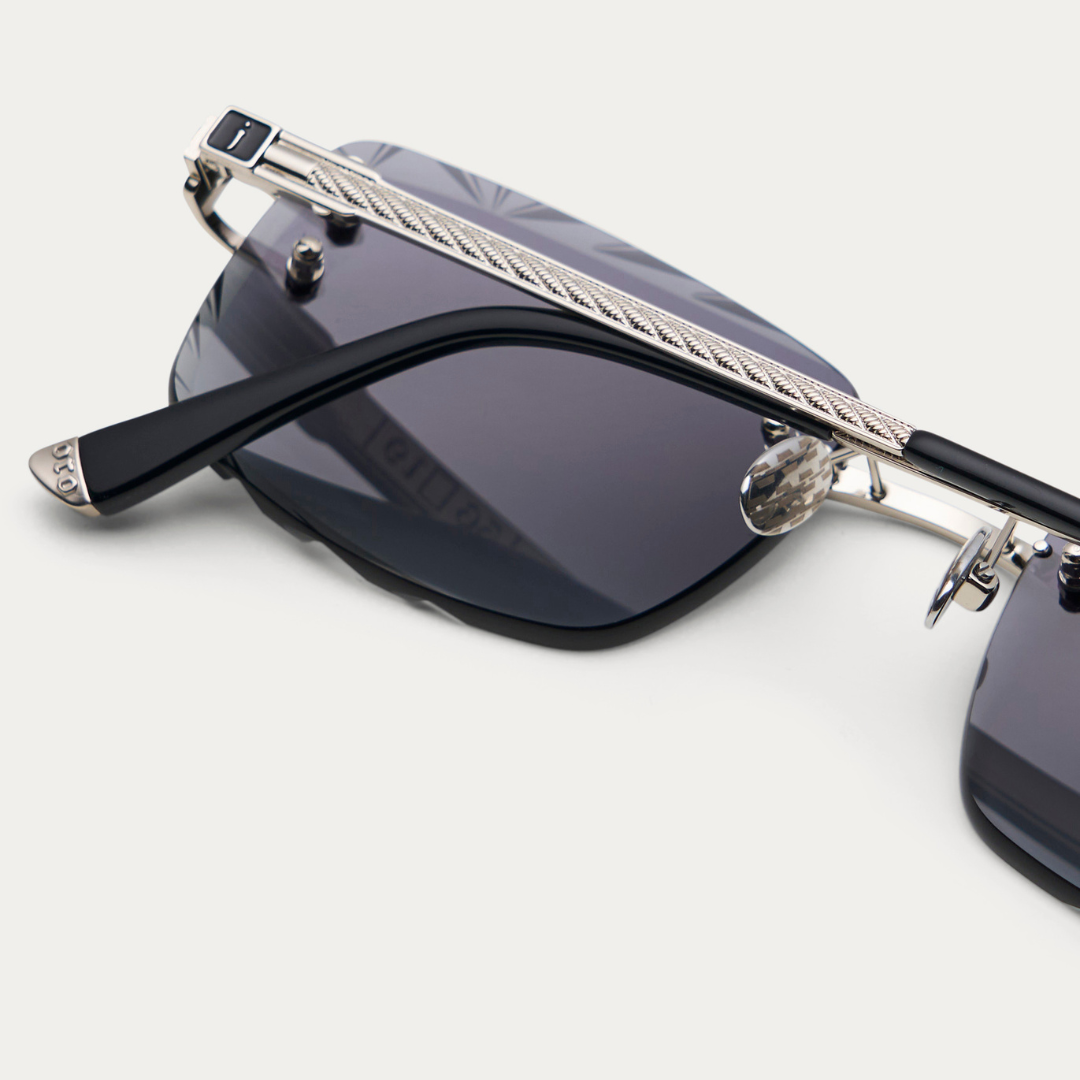 BLACK TINT SILVER SIGNATURE GEM CUT
