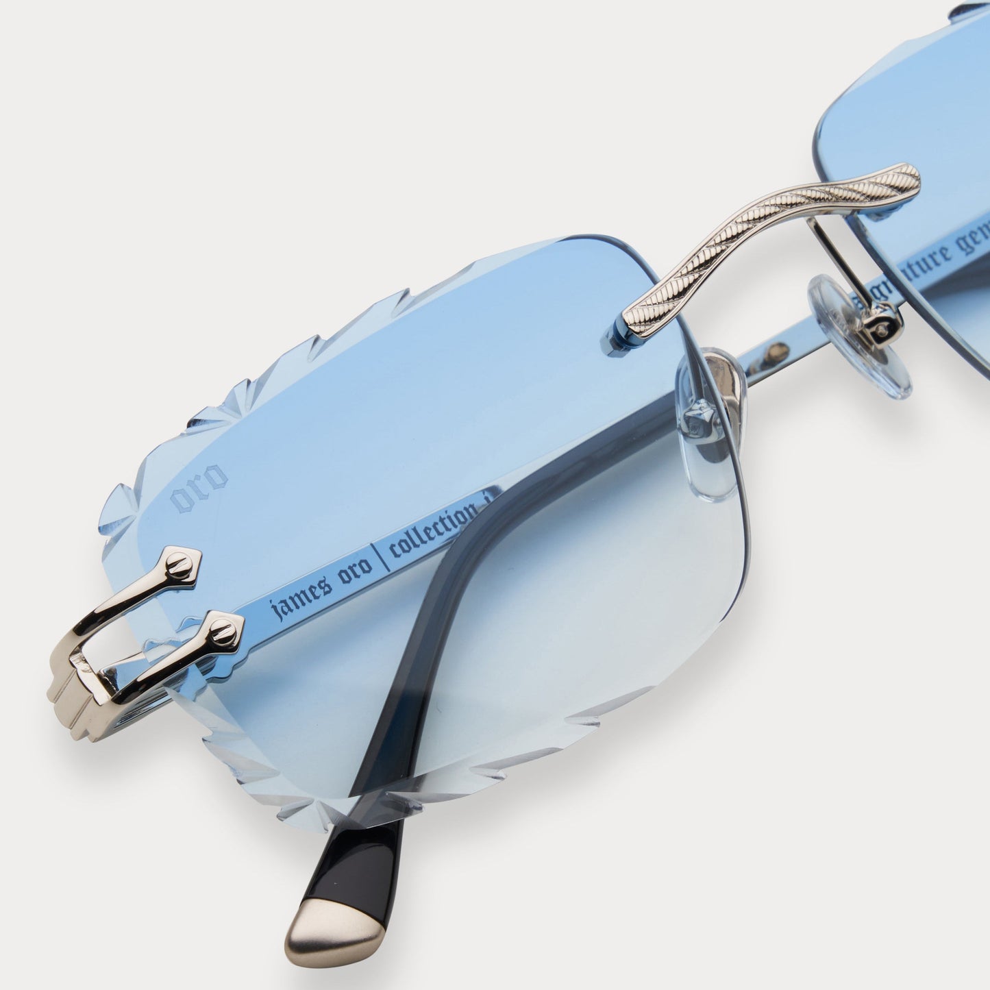 BLUE TINT SILVER SIGNATURE GEM CUT